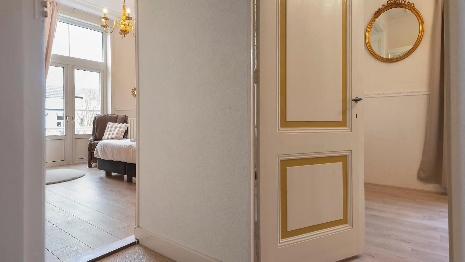 Charming And Historic Veranda Home Zandvoort Villa