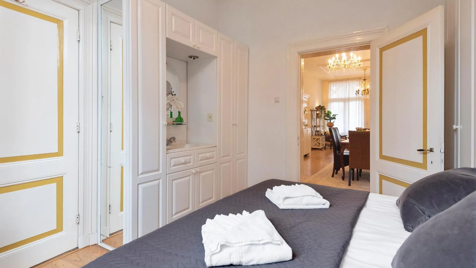 Villa Charming And Historic Veranda Home Zandvoort